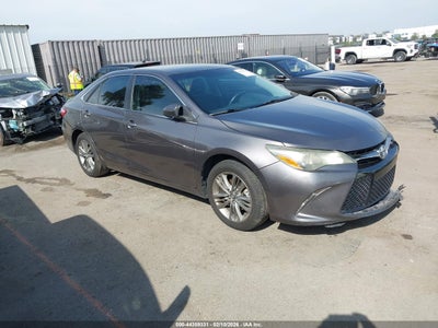 TOYOTA CAMRY 2017