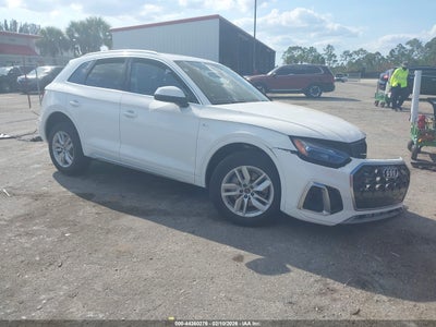 AUDI Q5 2024
