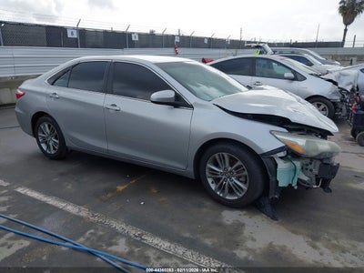 TOYOTA CAMRY 2016