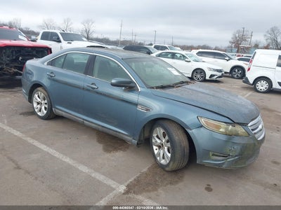 FORD TAURUS 2010