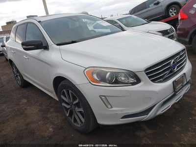 VOLVO XC60 2017