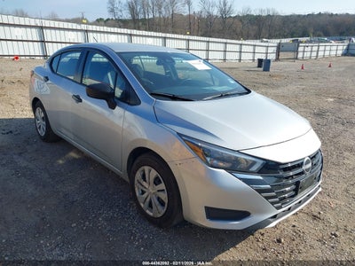 NISSAN VERSA 2025