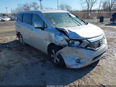 NISSAN QUEST 2015
