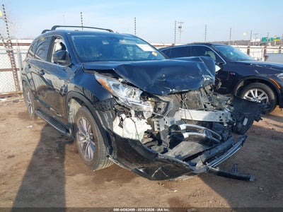 TOYOTA HIGHLANDER 2017