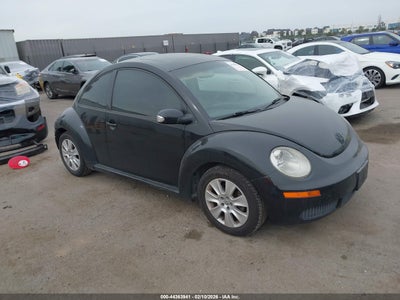 VOLKSWAGEN NEW BEETLE 2008