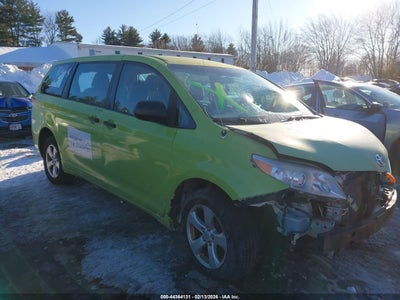 TOYOTA SIENNA 2014