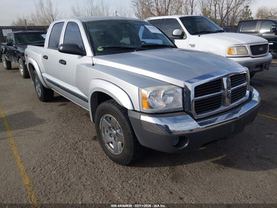 DODGE DAKOTA 2005