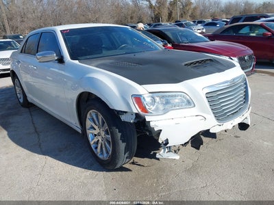 CHRYSLER 300 2012