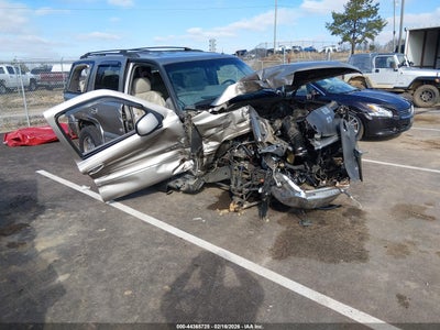 CHEVROLET TAHOE 2002