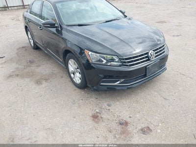 VOLKSWAGEN PASSAT 2016