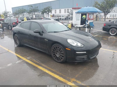 PORSCHE PANAMERA 2014