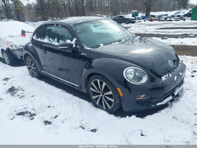 VOLKSWAGEN BEETLE 2016