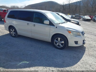 VOLKSWAGEN ROUTAN 2010