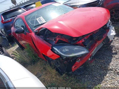 TOYOTA GR86 2025