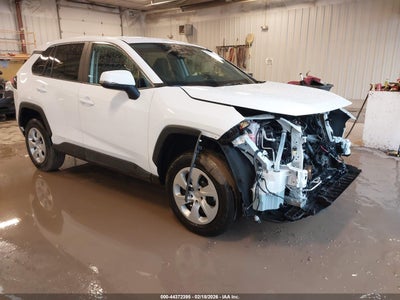 TOYOTA RAV4 2025
