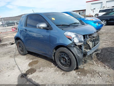 SCION IQ 2012