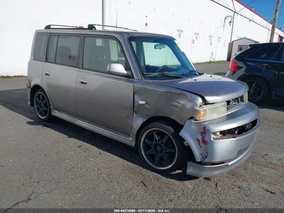 SCION XB 2005