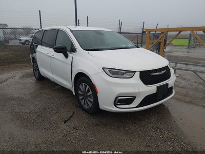 CHRYSLER PACIFICA HYBRID 2024