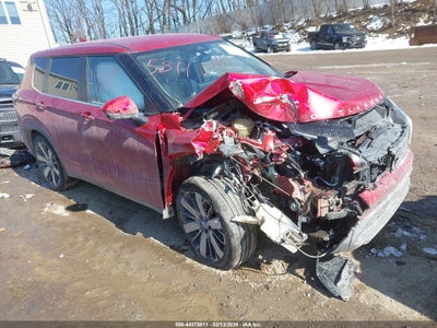 MITSUBISHI OUTLANDER 2025