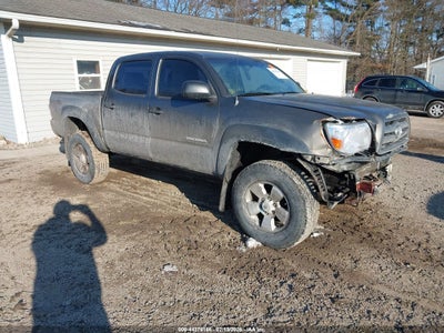 TOYOTA TACOMA 2009