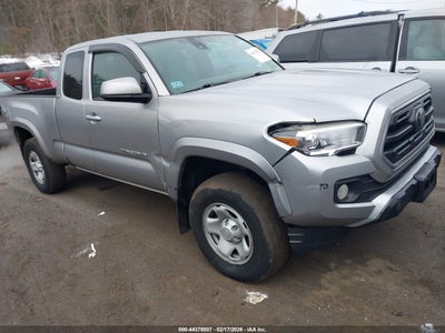TOYOTA TACOMA 2018