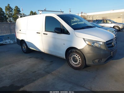 MERCEDES-BENZ METRIS 2016