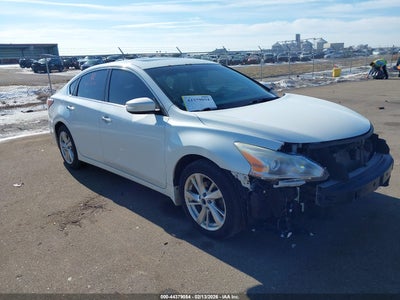 NISSAN ALTIMA 2015