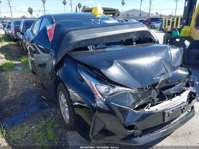 TOYOTA PRIUS 2016