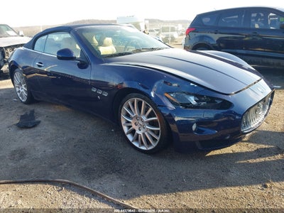MASERATI GRANTURISMO 2015