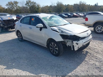 KIA RIO 2021