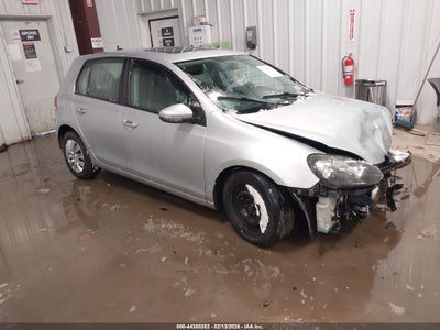 VOLKSWAGEN GOLF 2013