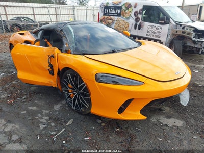 MCLAREN GT 2023