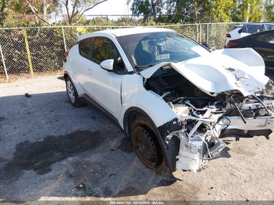 TOYOTA C-HR 2021