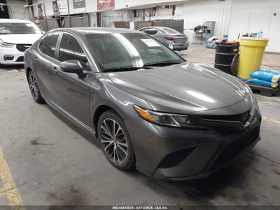 TOYOTA CAMRY 2019