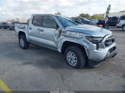 TOYOTA TACOMA 2025