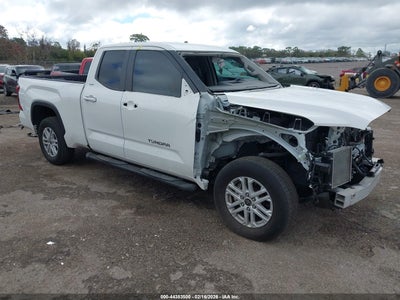 TOYOTA TUNDRA 2024