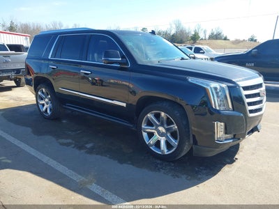 CADILLAC ESCALADE 2016