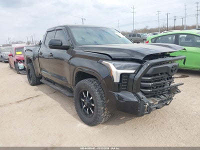 TOYOTA TUNDRA 2023