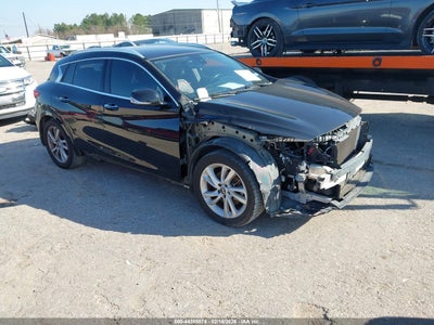 INFINITI QX30 2018