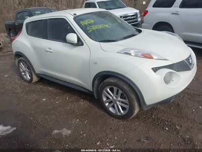 NISSAN JUKE 2011