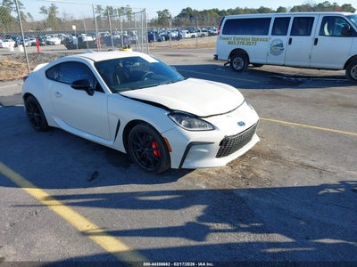 TOYOTA GR86 2024