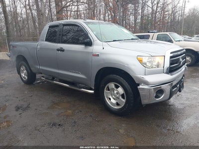 TOYOTA TUNDRA 2012