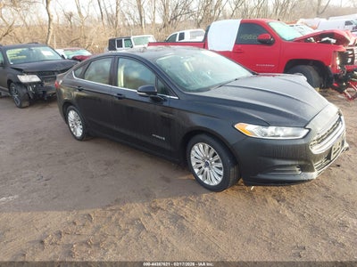 FORD FUSION HYBRID 2013