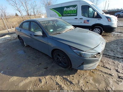 HYUNDAI ELANTRA 2022
