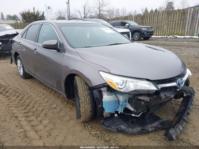 TOYOTA CAMRY HYBRID 2016