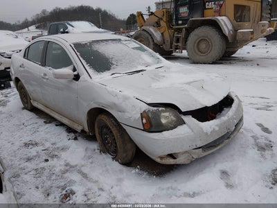 MITSUBISHI GALANT 2010