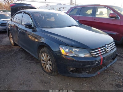 VOLKSWAGEN PASSAT 2013
