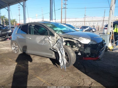 VOLKSWAGEN GOLF 2016