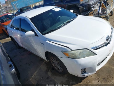 TOYOTA CAMRY HYBRID 2010