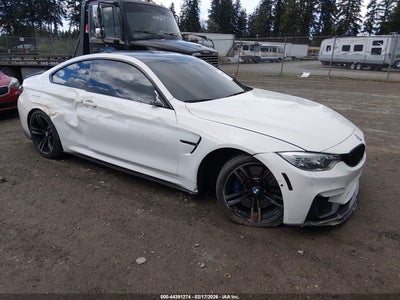 BMW M4 2016